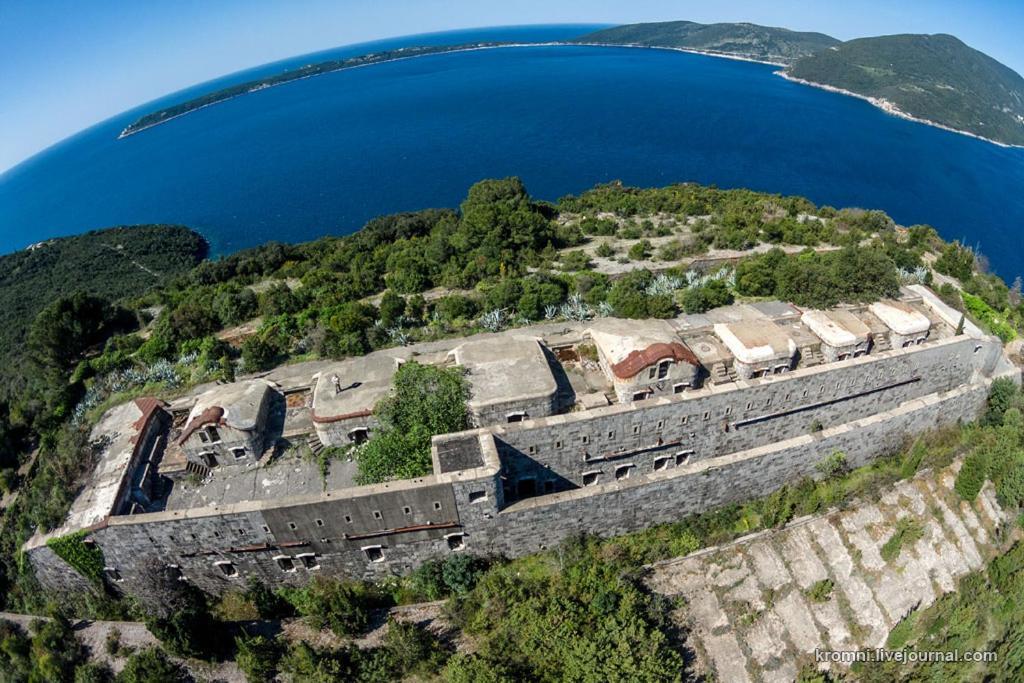 Glamping Peninsula Lustica Rose Villa Tivat Exterior foto
